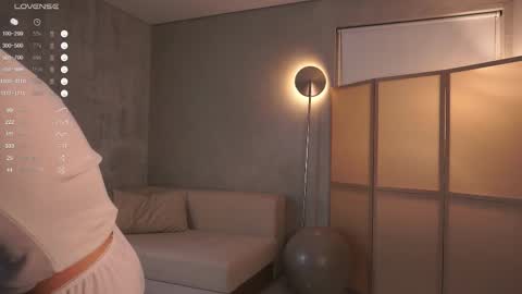 Mia online show from February 3, 6:34 pm