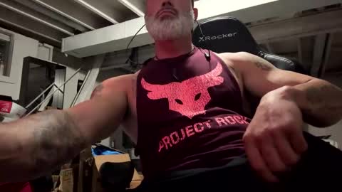 AJ online show from November 19, 1:16 am