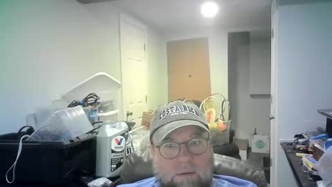 Mr. Happy online show from March 13, 8:50 am