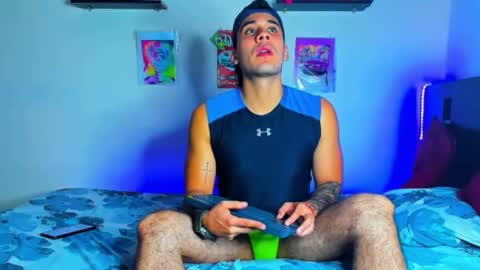 Mster  online show from March 3, 12:59 am