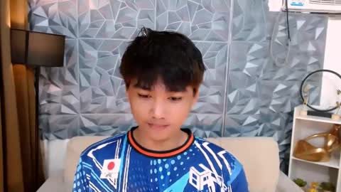Snapshot of mister_officer chatting on March 11, 5:13 am SAINT SACHI will make your day online show from March 11, 5:13 am