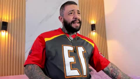 venom online show from January 8, 7:20 pm