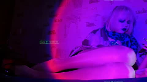 mistr_daria_femdom online show from January 13, 8:38 pm