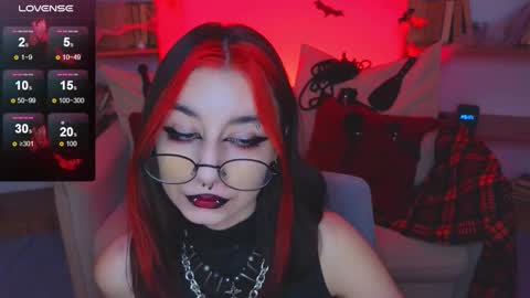 Marcelline online show from November 1, 10:25 am