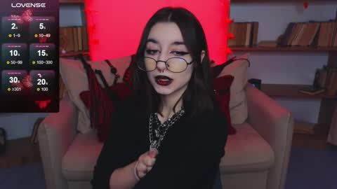 Marcelline online show from September 25, 10:44 am