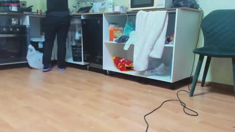 Snapshot of mistress_adel chatting on February 9, 8:10 am mistress_adel online show from February 9, 8:10 am