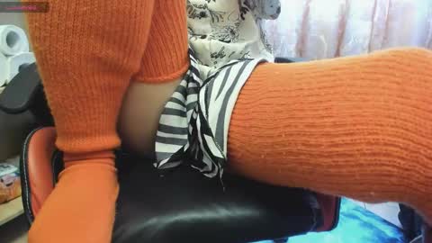 Snapshot of mistress_adel chatting on September 11, 8:04 am mistress_adel online show from September 11, 8:04 am