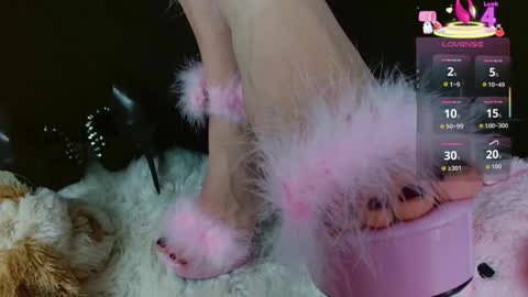 mistress_angelina777 online show from October 4, 9:34 pm