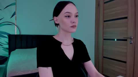 Mistress Mia online show from October 7, 1:34 am