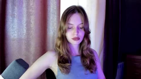mistresselizy online show from September 22, 1:37 pm