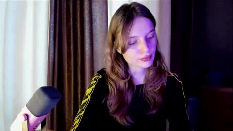 mistresselizy online show from September 24, 1:07 pm