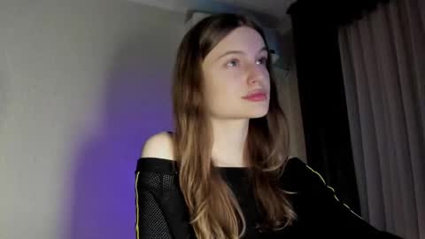 mistresselizy online show from February 19, 4:00 pm