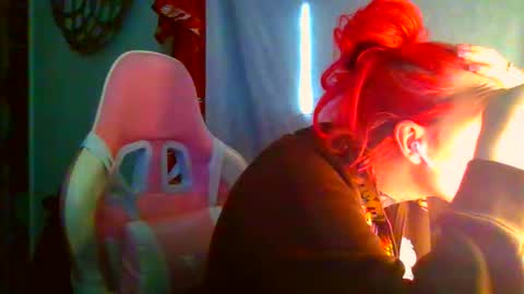 mistresshermoney online show from February 8, 9:07 pm