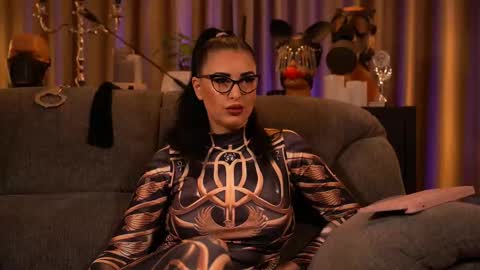 Mistress Kelly online show from September 30, 12:21 am