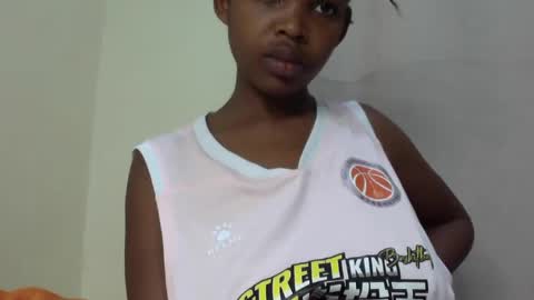 misty_shee online show from June 27, 4:24 pm