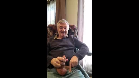 MichOxxford online show from April 28, 3:22 am