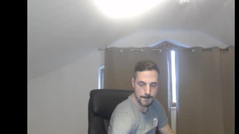 Mitsch online show from November 25, 10:47 am