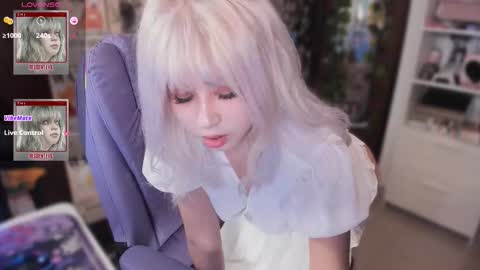 Emili online show from March 7, 3:50 am