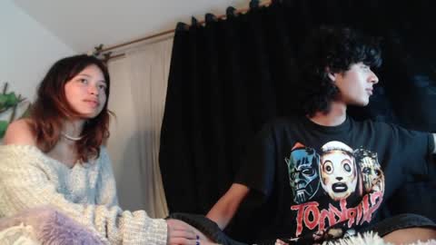 Naomi and Nekorii online show from April 11, 3:00 am