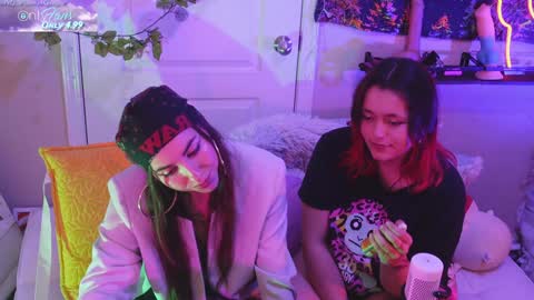 Hera  Tethra Bathtub stream  20k followers  Ask about our custom videos3 online show from January 20, 4:55 pm