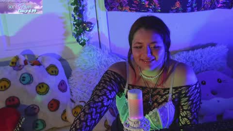 Hera  Tethra Bathtub stream  20k followers  Ask about our custom videos3 online show from January 6, 8:18 pm