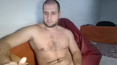 shy athlete online show from January 5, 2:08 pm