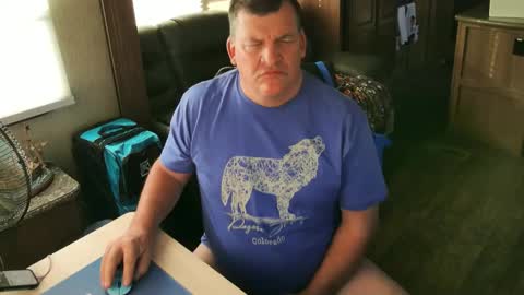 mmmthatsfunnn online show from October 8, 10:27 pm