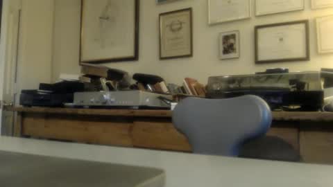 mmythmaker online show from January 11, 8:15 pm