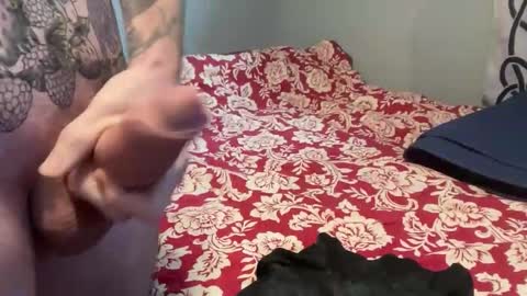 MNTuiLa online show from October 14, 3:15 pm