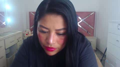 Catalina online show from October 12, 2:48 am