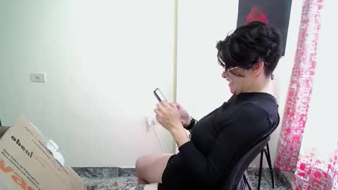 Sam online show from June 4, 4:57 pm