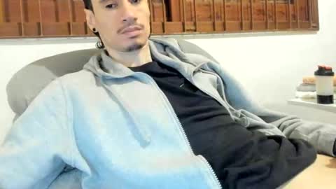 DigBreed online show from October 15, 1:23 pm