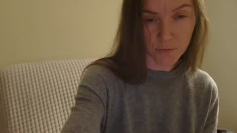 Aurora online show from April 6, 9:05 pm