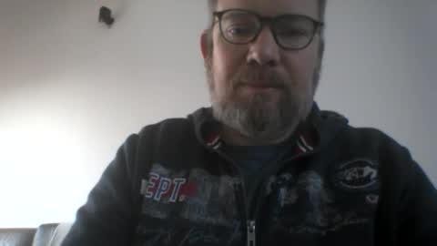 mofu781s online show from December 6, 7:48 am