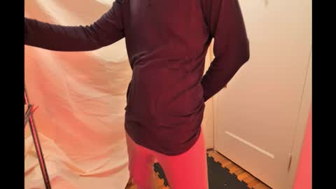 Snapshot of mold_little_fire chatting on October 14, 2:36 am Photon Earth online show from October 14, 2:36 am