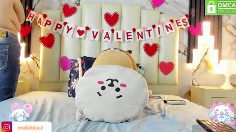 Hey Guys  Im Mollie online show from February 14, 6:19 pm