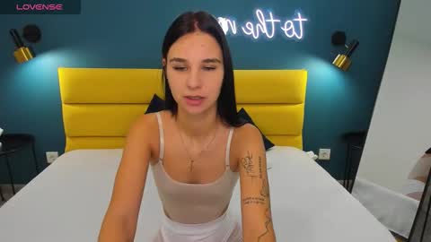 Molly  online show from October 9, 1:44 am