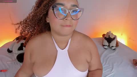 molly online show from May 12, 6:50 pm