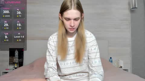 Molly Hunt online show from January 24, 3:22 am