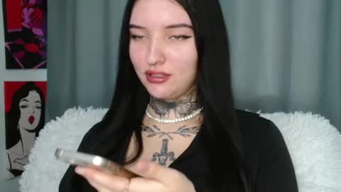 Lina online show from December 7, 9:11 am