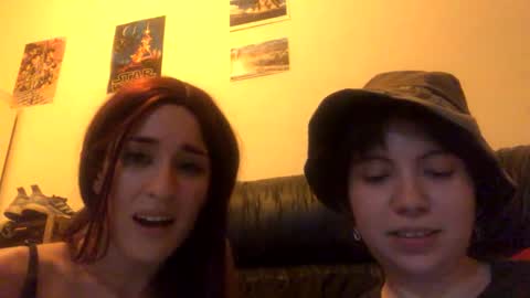 Molly Pop online show from January 3, 1:27 am