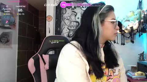 Molly online show from October 14, 3:09 am