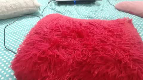 Molly And Brad online show from February 14, 10:36 pm