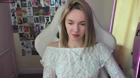 Molly online show from September 30, 1:27 am