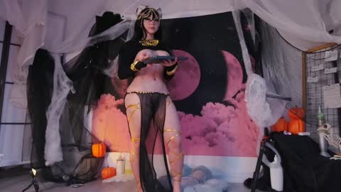 mollychan online show from October 17, 5:28 pm