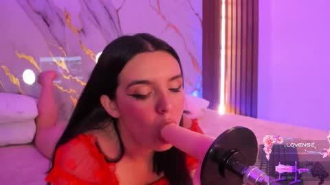 New girl Emily Valentina  Michelle online show from November 4, 8:21 pm