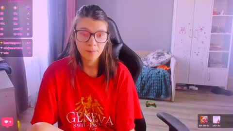  KIRA  online show from March 2, 7:15 am