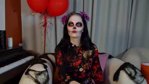 Molly online show from October 25, 6:41 pm