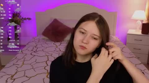 Molly online show from February 22, 10:19 am