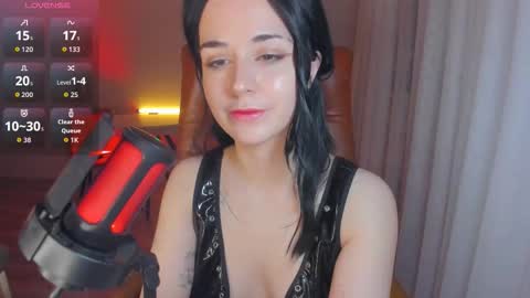 Molly online show from October 21, 6:33 pm